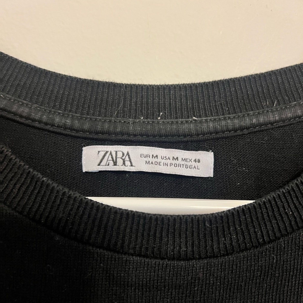 2/$30 Zara - Black Knit Short Sleeve Top Size M - Picture 7 of 8